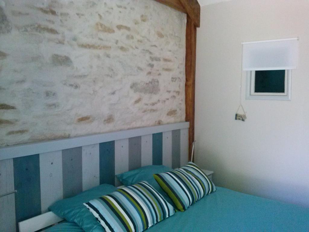 Chambre d'Hôtes le massanous Laure-Minervois Chambre photo